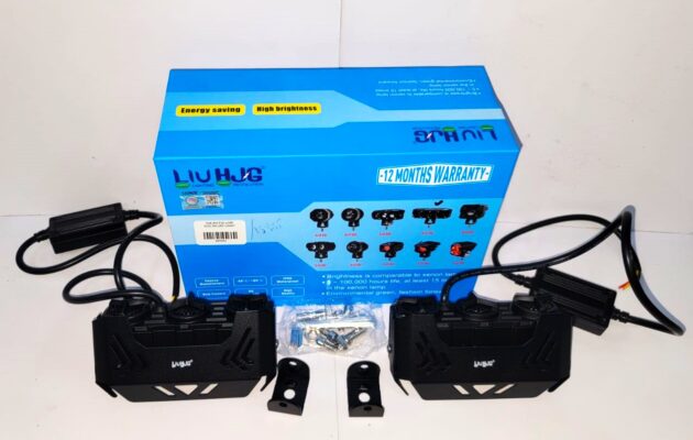 HJG D4 LIGHT Fog Light For Universal Bikes & Cars - White & Yellow Color ( Set of 2 pieces )