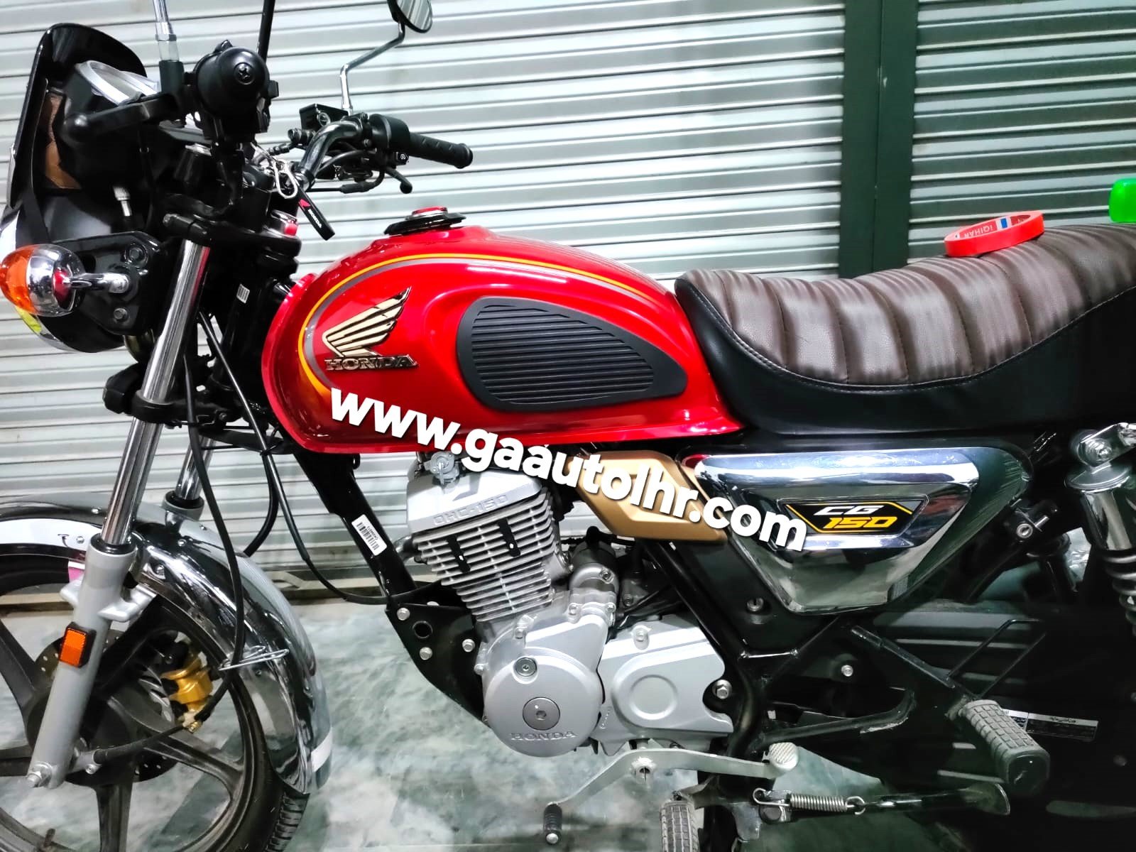 Fuel Tank Side Rubber Pads FOR CG150 Soft Flexible Motorcycle Vintage Classic Cafe Racer